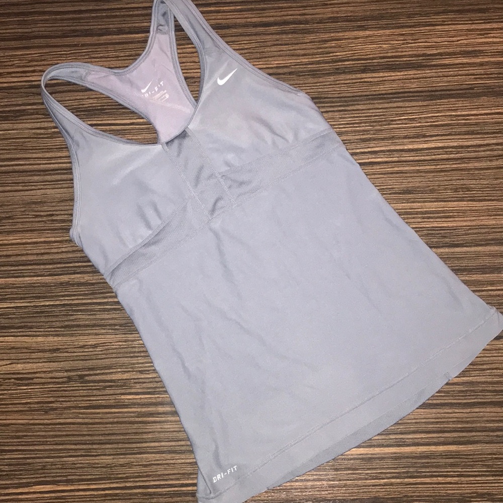 Nike Sports Tank 🤍